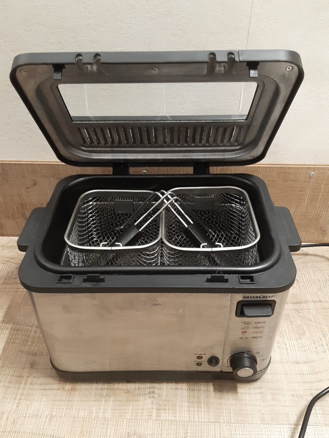 Friteuse Silvercrest inox et noir - grade A