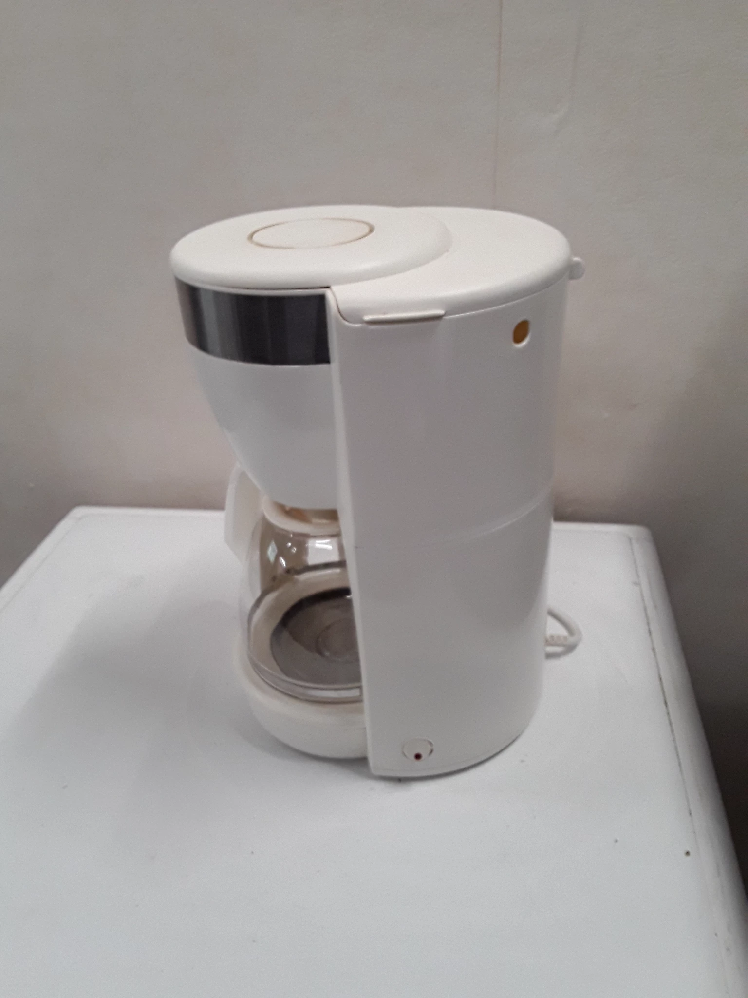 Cafetière Pose libre Tefal BLANCHE - 15 tasses - grade B – Image 2