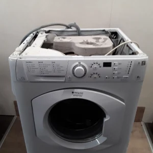 Lave-linge Hublot Hotpoint Ariston blanc - 8kg - grade C