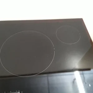 Plaque de cuisson Vitrocéramique Samsung noir - 4 foyers radiants - grade A