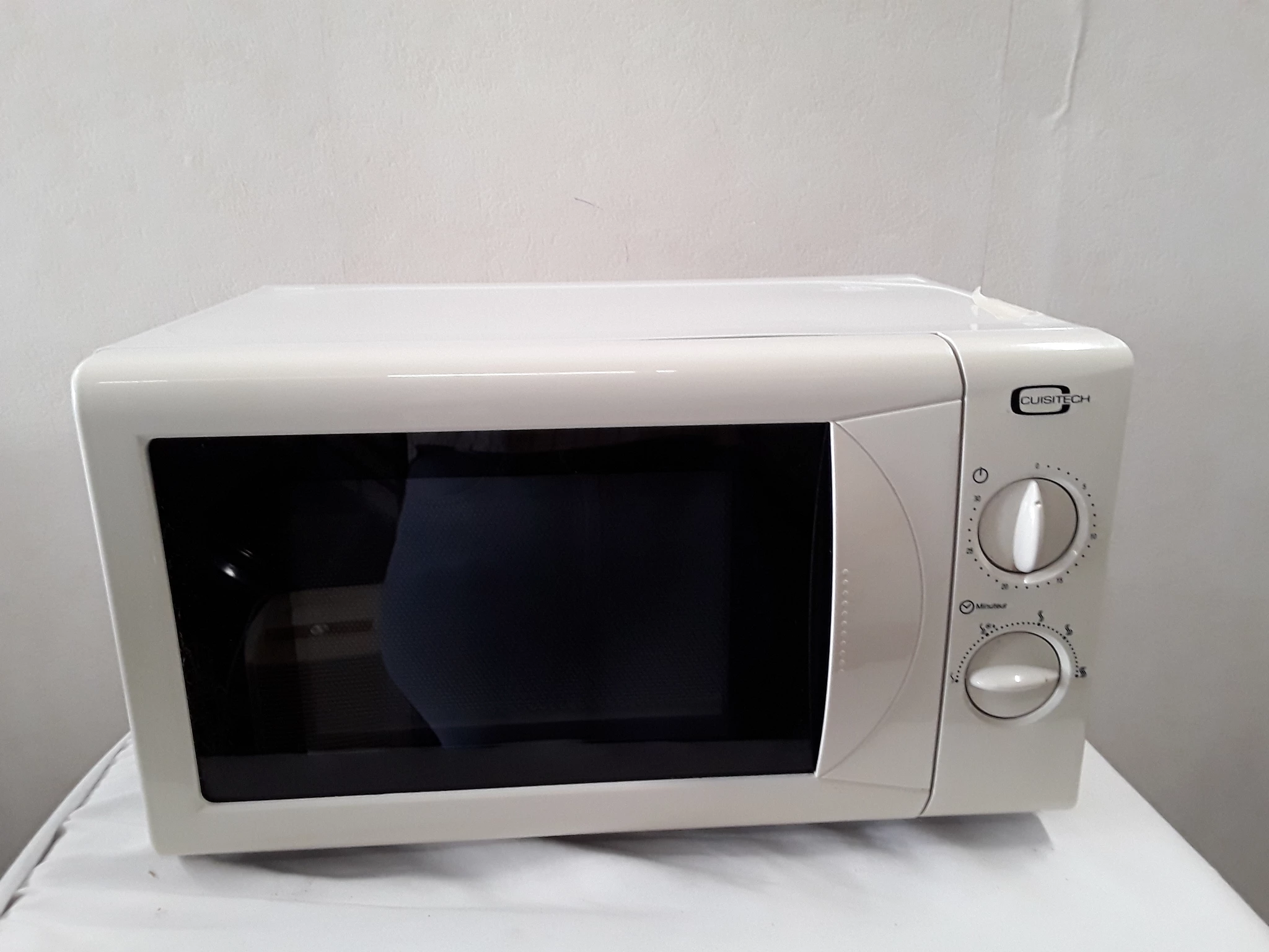 Micro-onde cuisitech blanc cassé - 20L - grade A